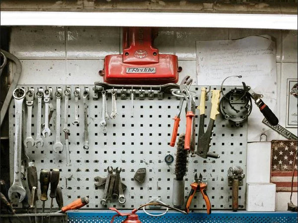 How to Use Wall Space for Garage Organization